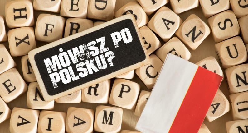 Policjanci z Hagi ukończyli kurs języka polskiego. Wszystko to, by więcej zrozumieć