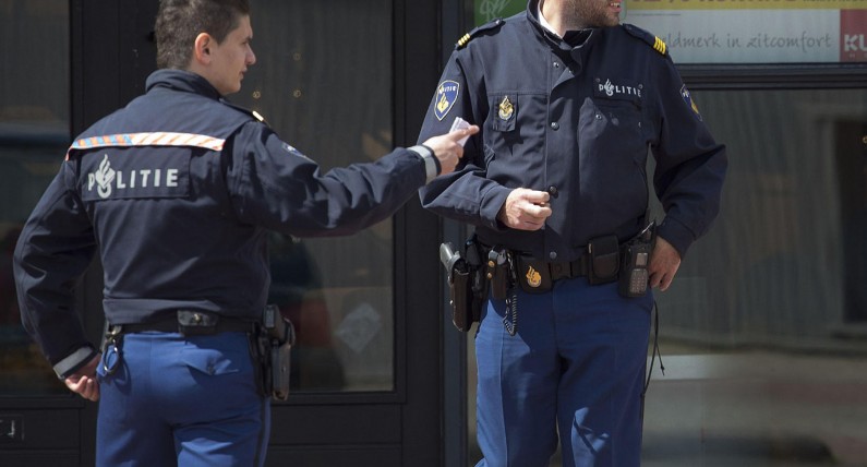 Niderlandy: strajk policjantów w ośrodku dla uchodźców. Problemem przeciążenie pracą