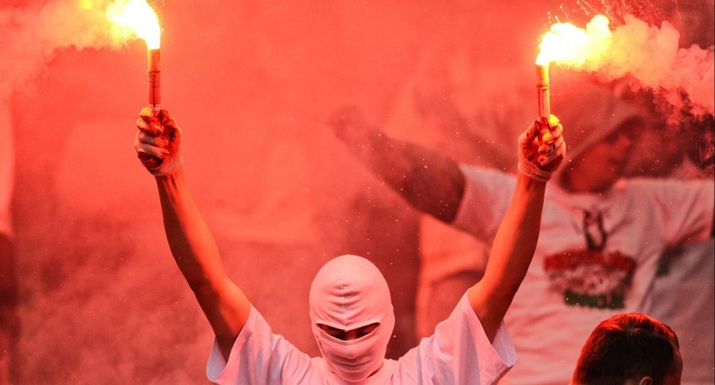 Odpalasz race na trybunach?  Od teraz może ścigać cię policja