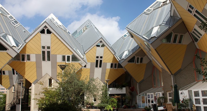 Holenderska kolebka nowoczesności. 5 miejsc w Rotterdamie z innowacyjną architekturą