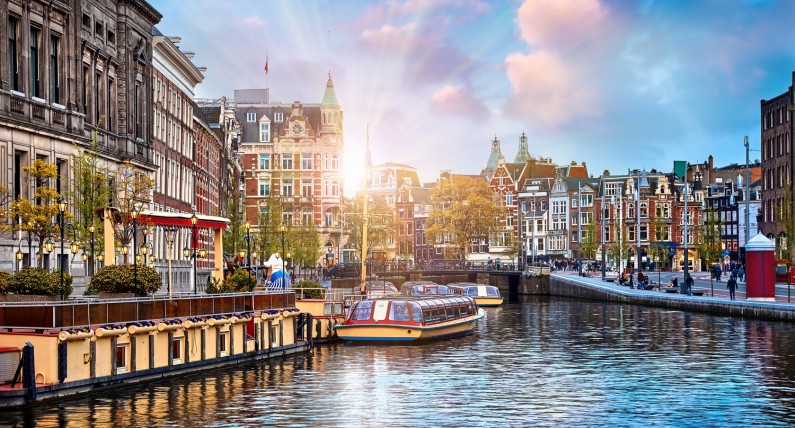 Ranking najpopularniejszych miast w Niderlandach. Amsterdam zanotował spadek