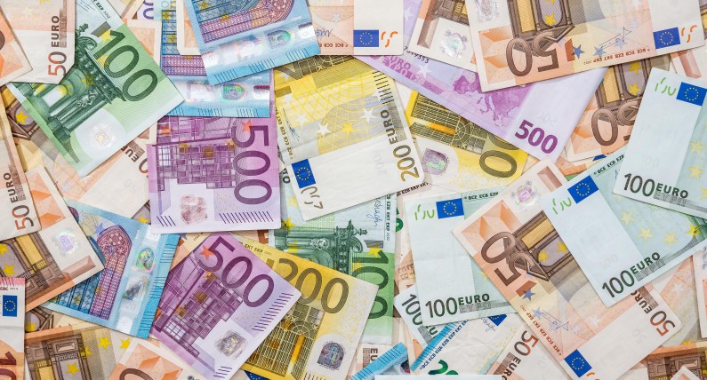 Niderlandy: właściciele firm muszą zwrócić państwu 7 miliardów euro. Chodzi o dotacje przeznaczone na wsparcie zatrudnienia 