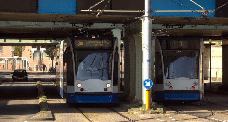 Transport publiczny w Holandii jest za drogi i mało przystępny? Ten pomysł ma to zmienić