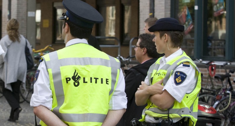 Para w Holandii przekazała niemowlę policji. ,,Oświadczyli, że nie chcą już opiekować się dzieckiem”
