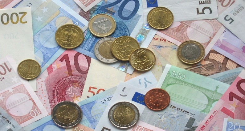 Nowe stawki minimalnego wynagrodzenia od 2019 roku. Sprawdź, ile zarobisz