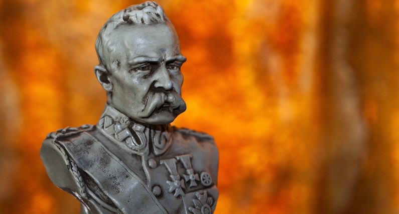W Brukseli odsłonięto popiersie Józefa Piłsudskiego. Belgia świętuje 100-lecie niepodległości Polski