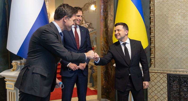 Rutte w przemowie do ukraińskiego parlamentu: Holandia jest gotowa wstrzymać zakup gazu z Rosji