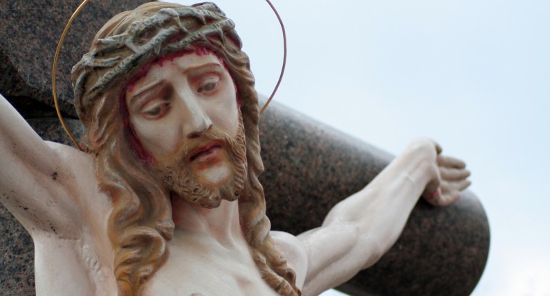 Niderlandzki fotograf odtworzył wizerunek Jezusa. Wykorzystał do tego sztuczną inteligencję [ZDJĘCIA]