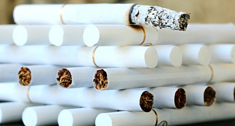 Holandia: 40 euro za paczkę papierosów. Rząd chce zniechęcić obywateli do palenia 
