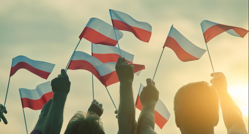 Statystyki w Niderlandach: dwa razy mniej imigrantów z Polski przybywa do kraju tulipanów 