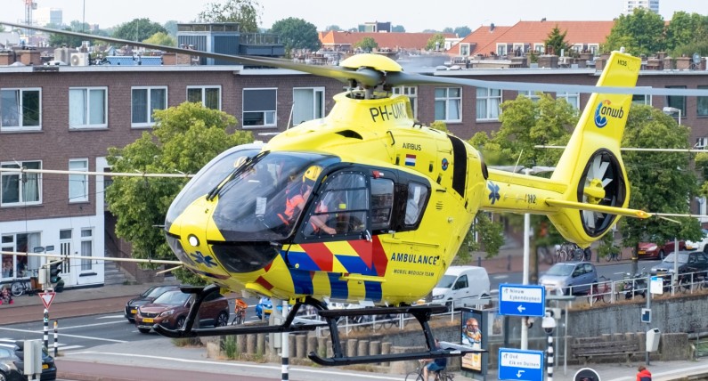 Atak nożownika w Delft. Nie żyje 33-letnia kobieta, a dwie osoby zostały ranne