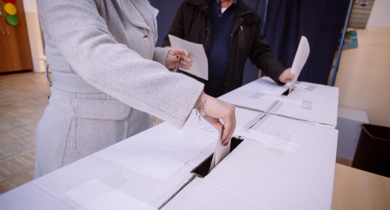 Prawie pół miliona zagranicznych wyborców w Holandii. Najliczniejsi są Polacy