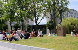 Studenci w Holandii płacą za dużo