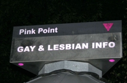 Walka z dyskryminacją homoseksualistów - cięcie dotacji