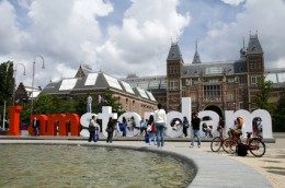 Amsterdam siódmy na liście najpopularniejszych miast turystycznych w Europie