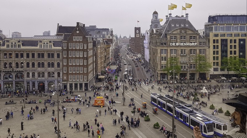 Plac w Amsterdamie.