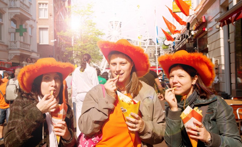Mieszkańcy Niderlandów kochają jeść frytki z majonezem.